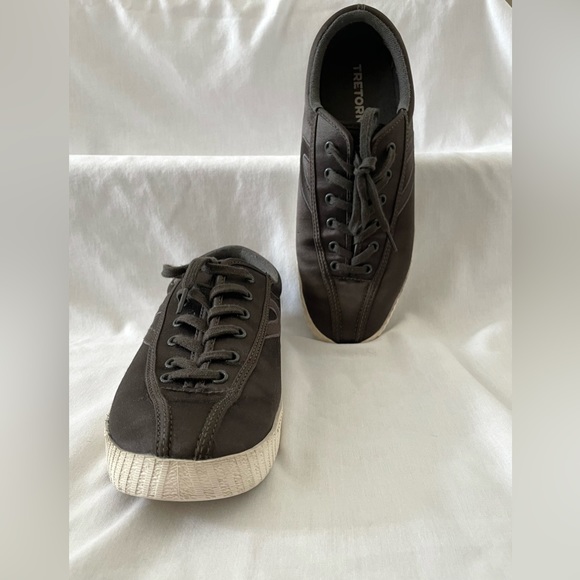 Pre-owned Tretorn Nylite 16-1 Dark Grey - Picture 2 of 8